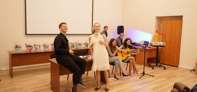 Если вы не пойдëте учиться, ничего не случится! Если вы не пойдëте учиться, ничего не случится!